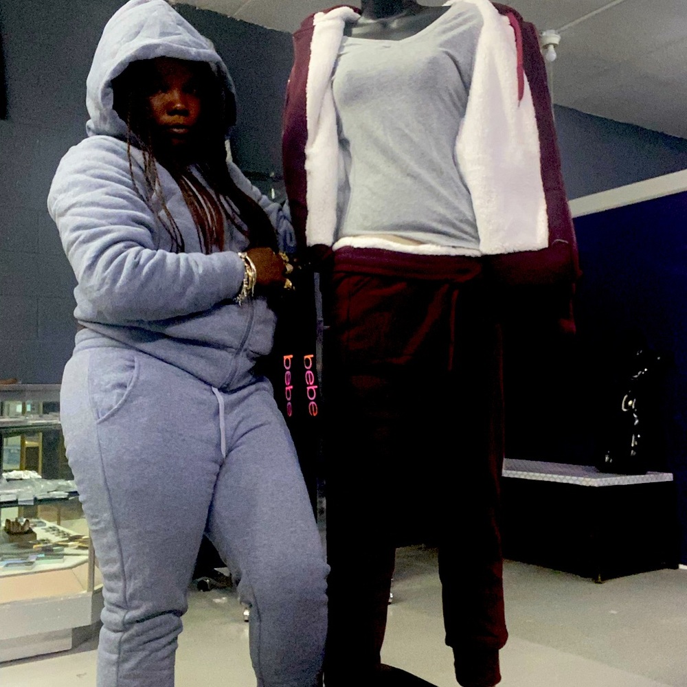 Women’s sweatsuits